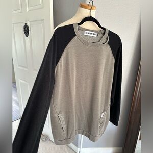 The Laundry Room sweatshirt, size XL with pockets